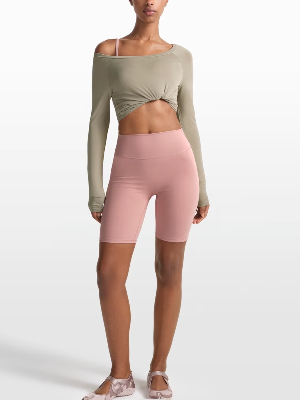 NWT Skims Nike 7" Biker Shorts new Himalayan pink